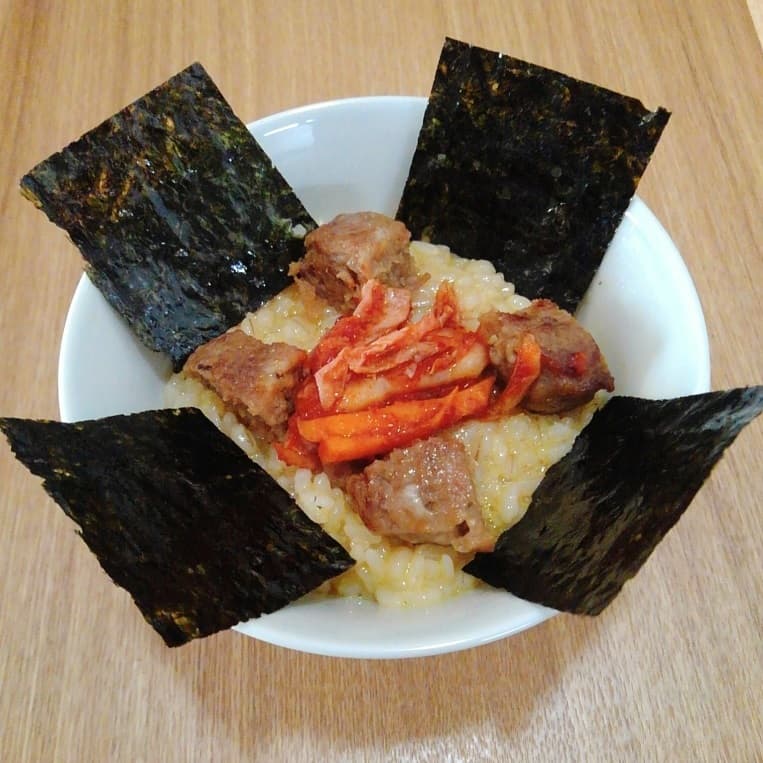焼肉風卵かけご飯の完成写真