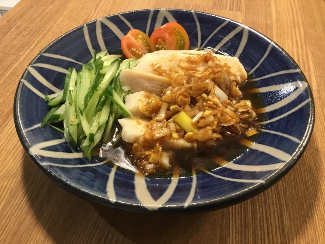 サラダチキンの香味ソースがけの完成写真