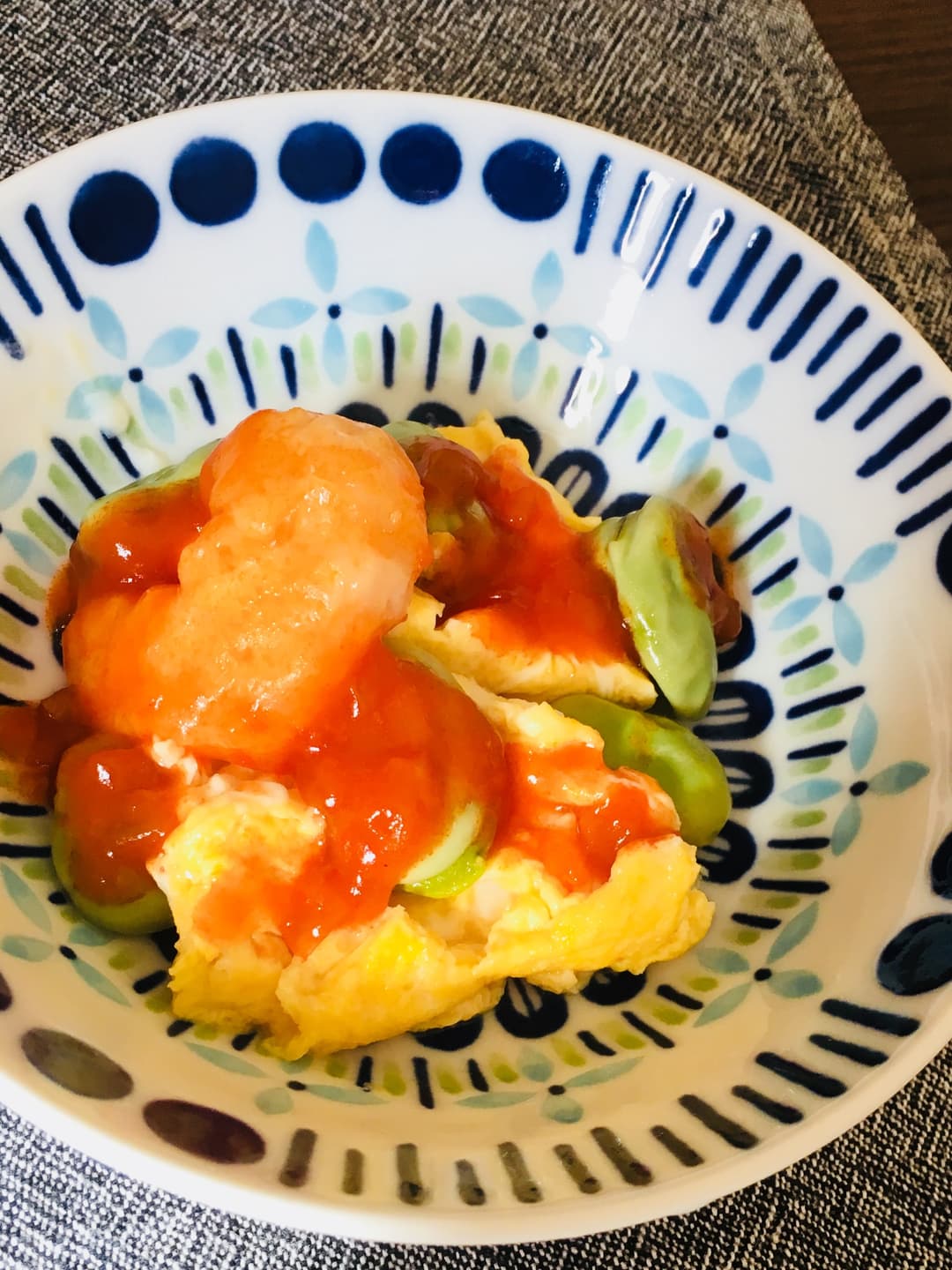 そら豆とエビチリの卵炒めの完成写真
