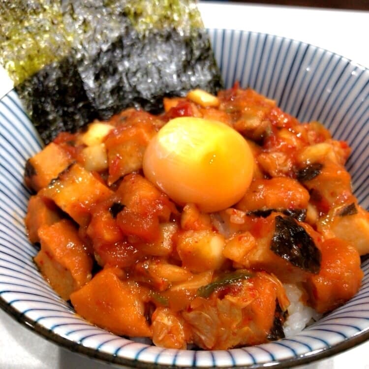 のりっこチキンで 韓国風甘辛丼☆の完成写真