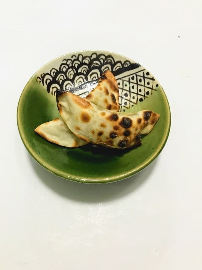 チンジャオロースの揚げ焼き餃子の完成写真