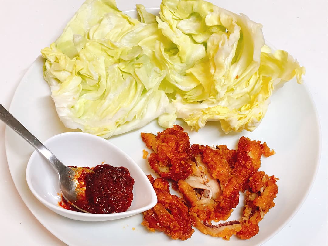 手羽からとサムジャンの野菜巻きの完成写真