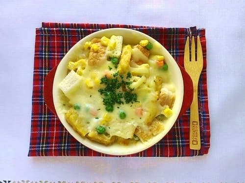 レンジで簡単!鶏むね肉の磯辺揚げ入りパングラタンの完成写真