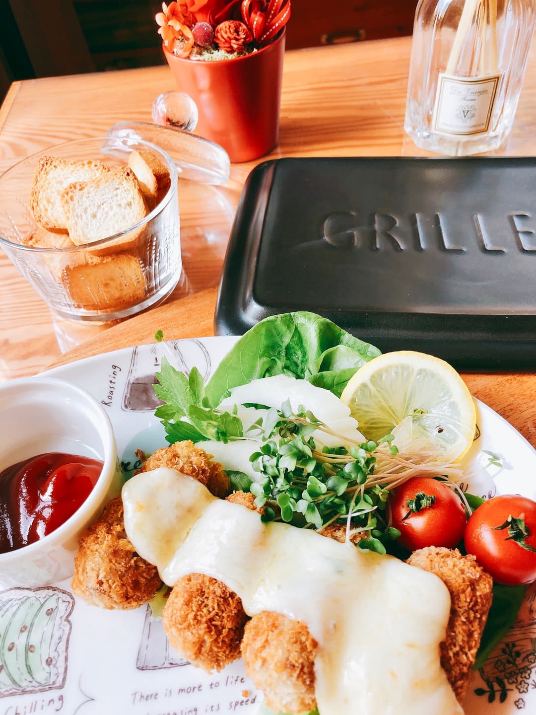 絶対美味しい!ハンバーグフライチーズソースの完成写真