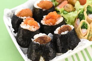 3種おかずの天むす風の完成写真