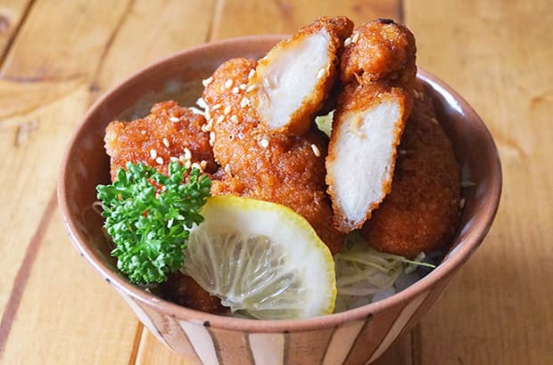ささみソースカツ丼の完成写真