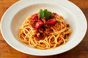 レンジで簡単!ミニトマト入りミートソースの完成写真