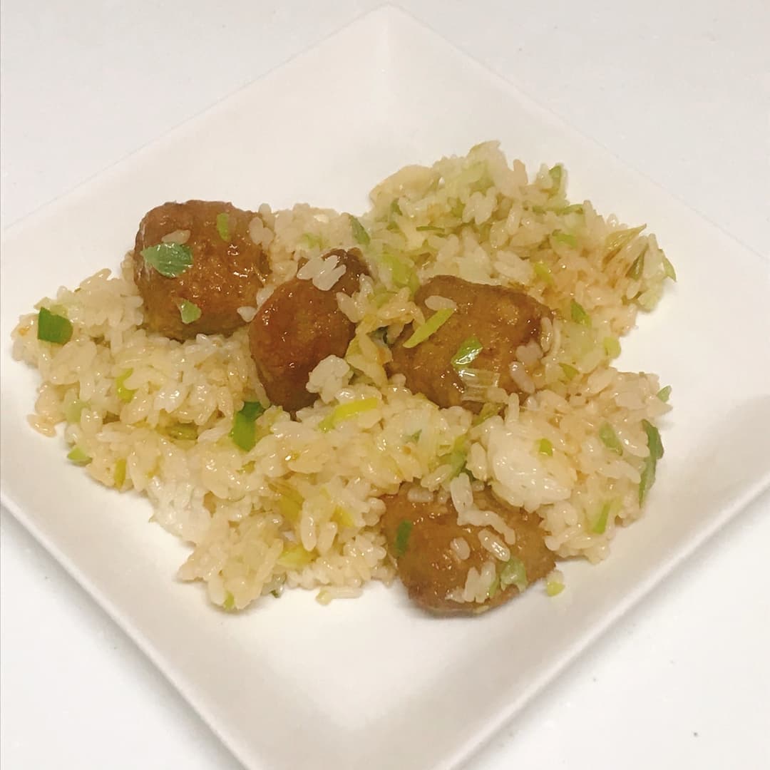 ガーリックステーキ炒飯の完成写真