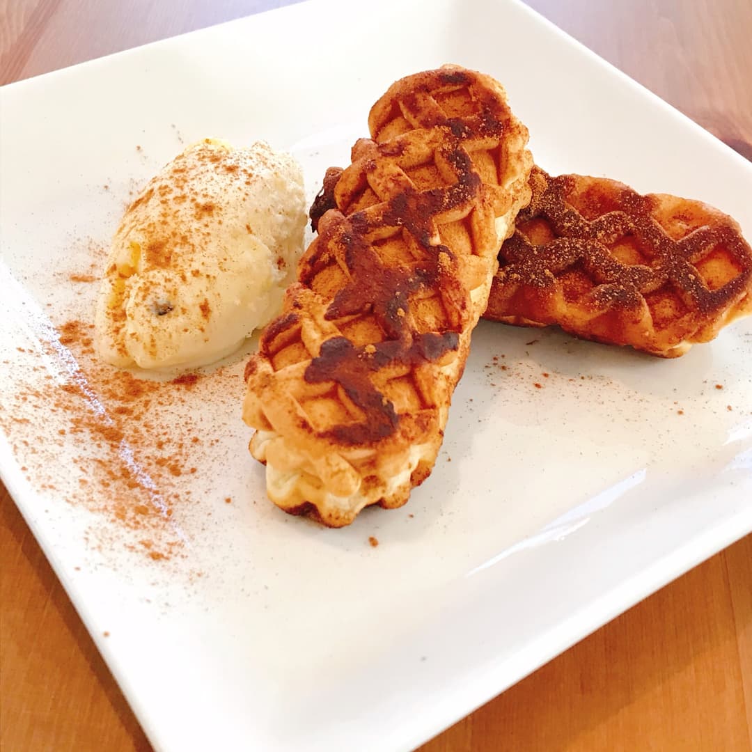 シナモンシュガーの焼チーズワッフルの完成写真