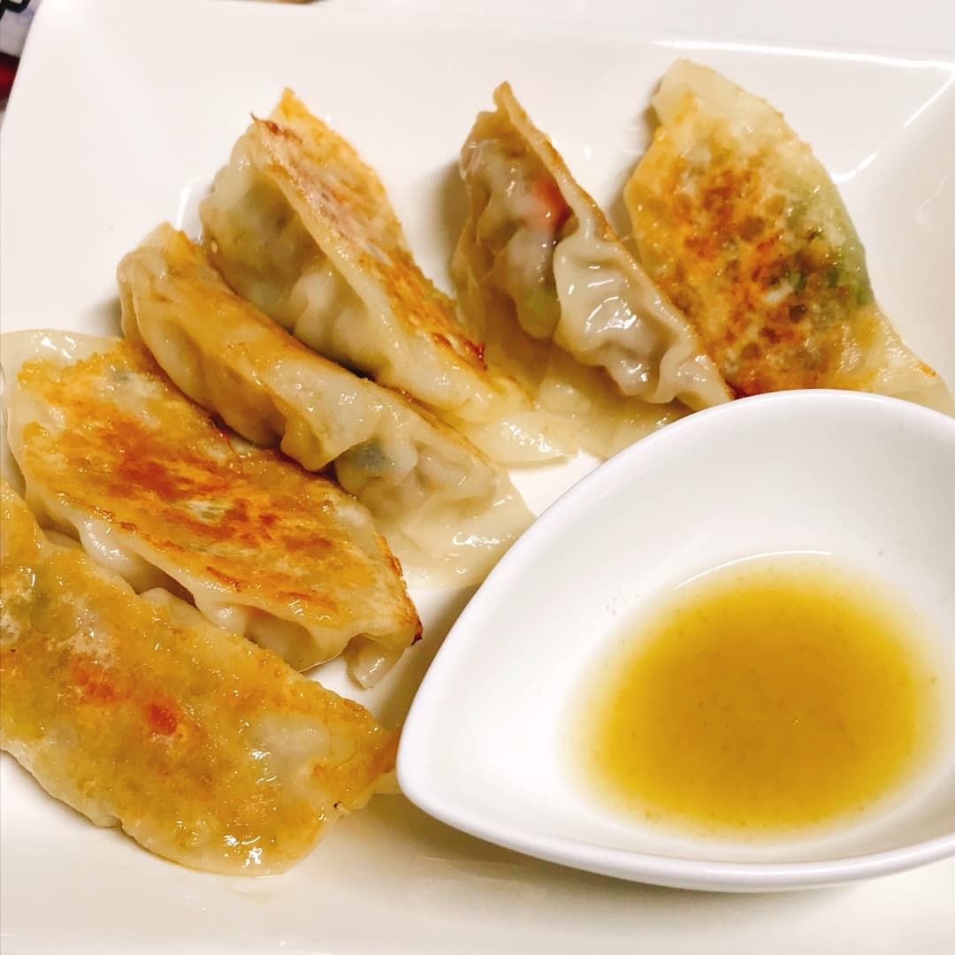 中華丼で作る鶏餃子の完成写真