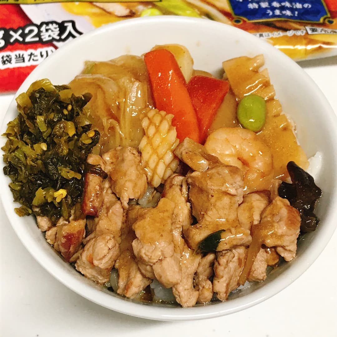 中華丼の魯肉飯の完成写真