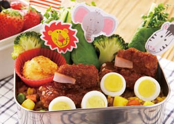 くるまでGO!GO!ドライカレー弁当の完成写真