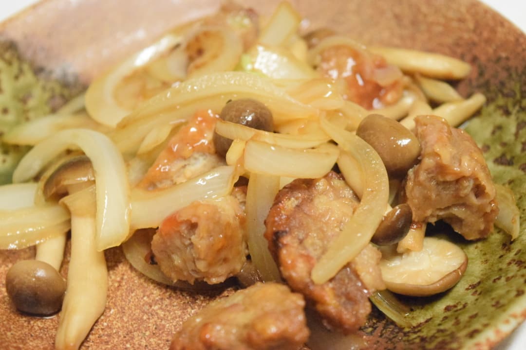 煮込みハンバーグ風炒めの完成写真