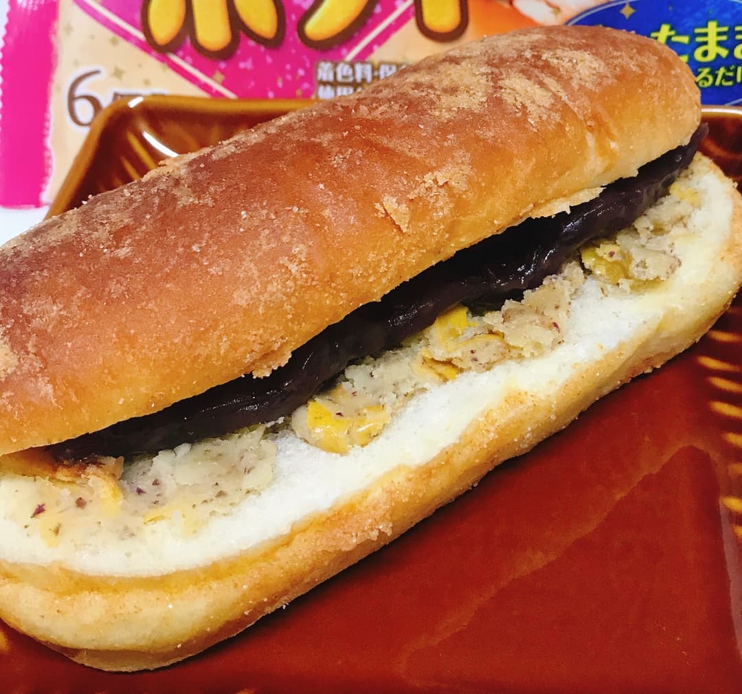 スイートポテトとあんこをはさんだきな粉揚げパンの完成写真