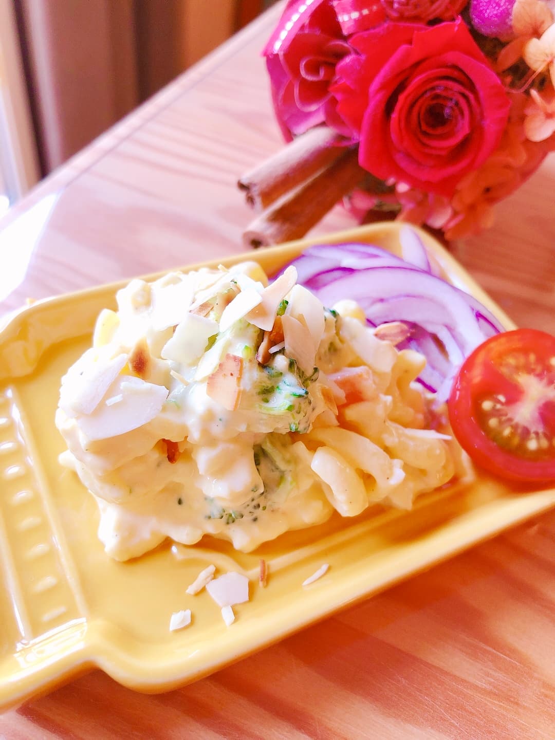 野菜のバターソテーで卵サラダの完成写真