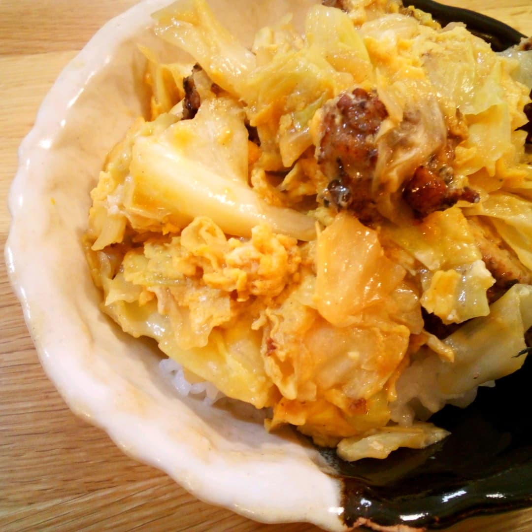キャベつくね丼の完成写真
