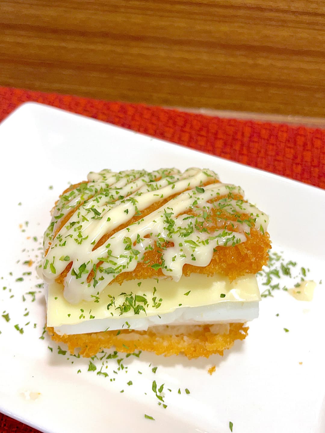 えびタルタルのはんぺんチーズサンドの完成写真