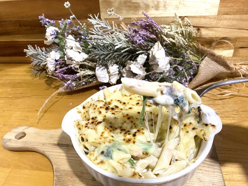 鮭とほうれん草のペンネグラタンの完成写真