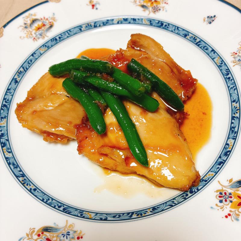 いんげんのチキンステーキの完成写真