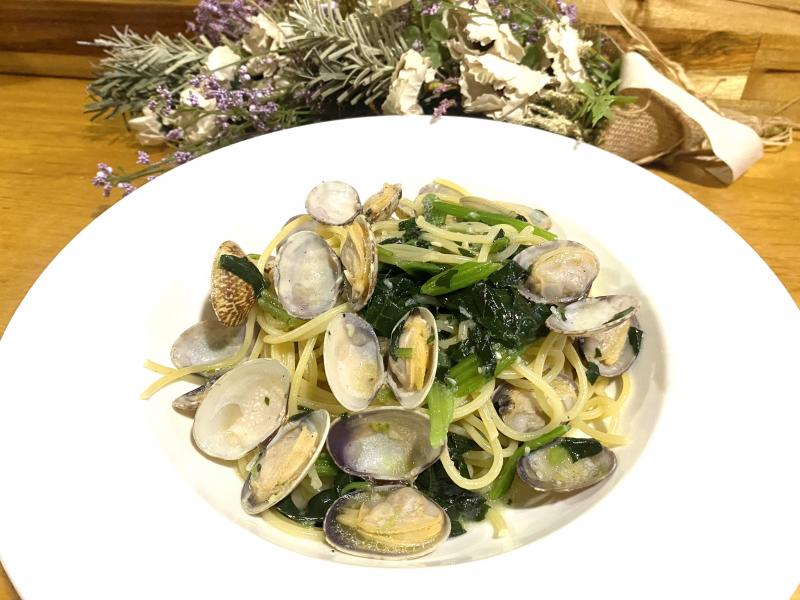 ほうれん草とアサリのパスタの完成写真