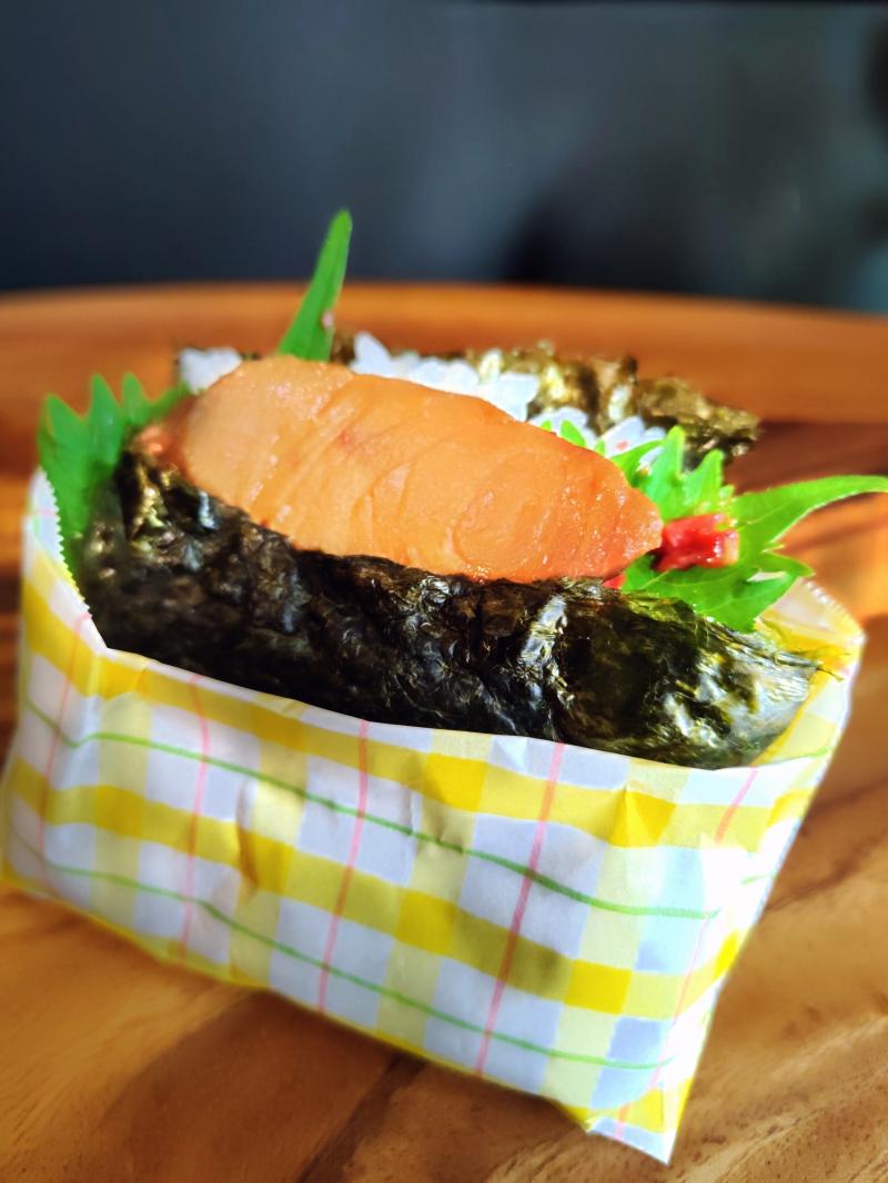 今日のおかず 照り焼き まぐろステーキで酢飯サンドの完成写真