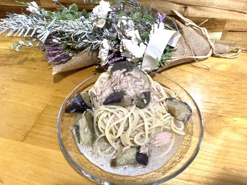 揚げ茄子とツナの冷製パスタの完成写真