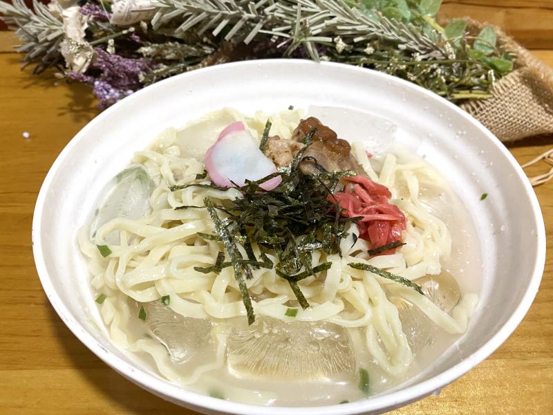 冷製ソーキそばの完成写真