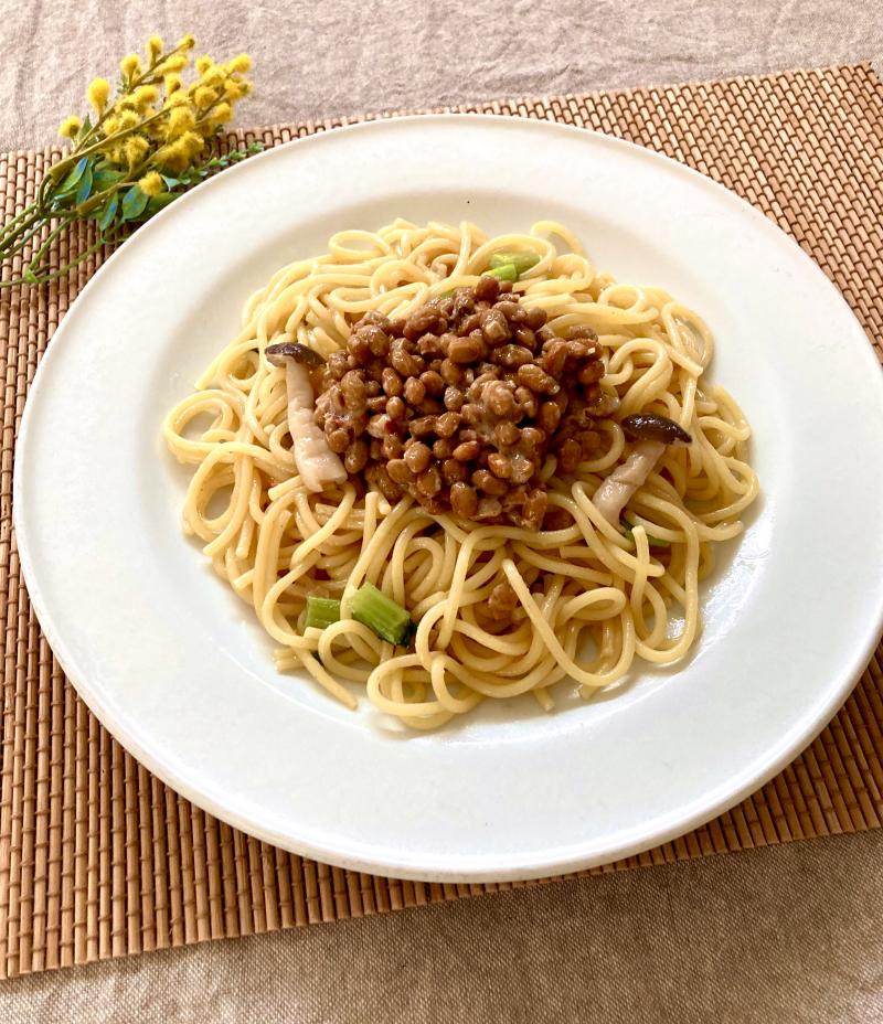 きのこと納豆の和風もちもち生パスタの完成写真