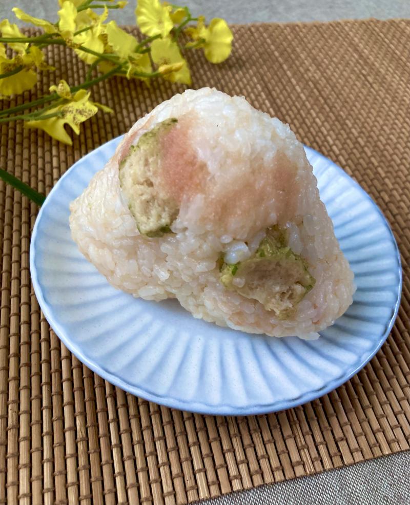 とり天たらこむすびの完成写真