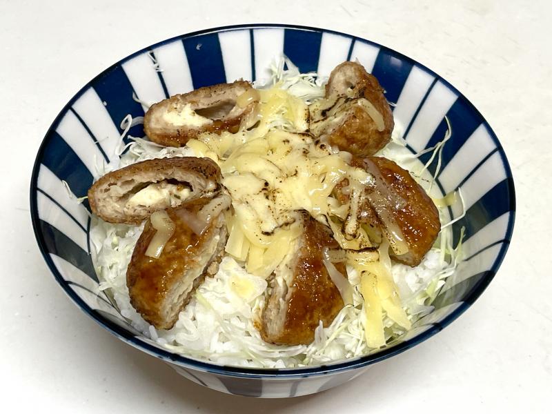 チキン南蛮炙りチーズ丼の完成写真