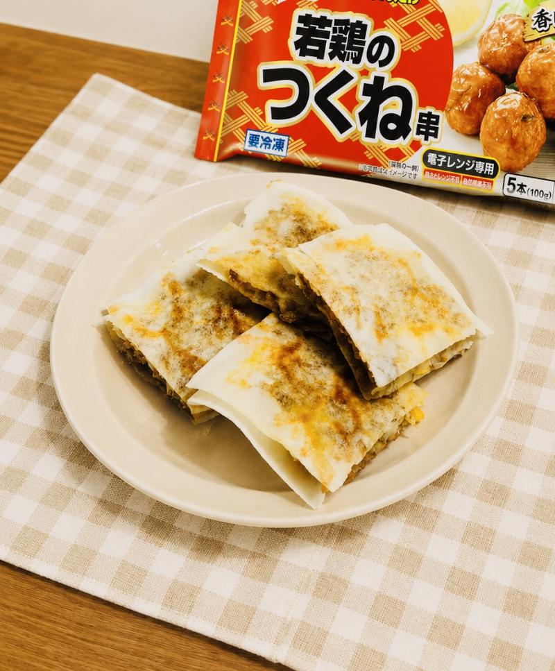 食材として使用したほしいぶんだけ 若鶏のつくね串も一緒に写したつくねのパリパリサンド