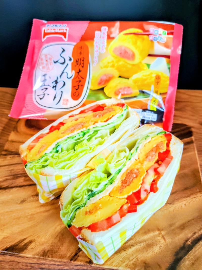 食材として使用した明太子のふんわり玉子も一緒に写した明太子のふんわり玉子でサンドイッチ