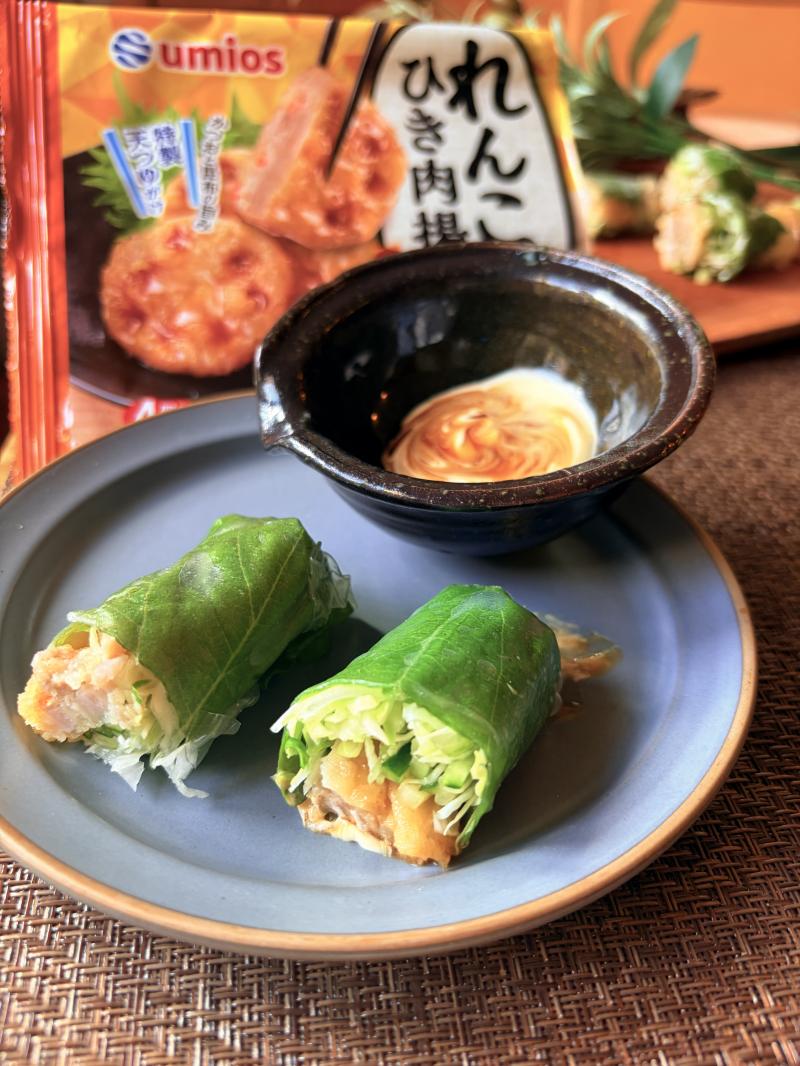 食材として使用したれんこんひき肉揚げも一緒に写したれんこんひき肉揚げの生春巻き