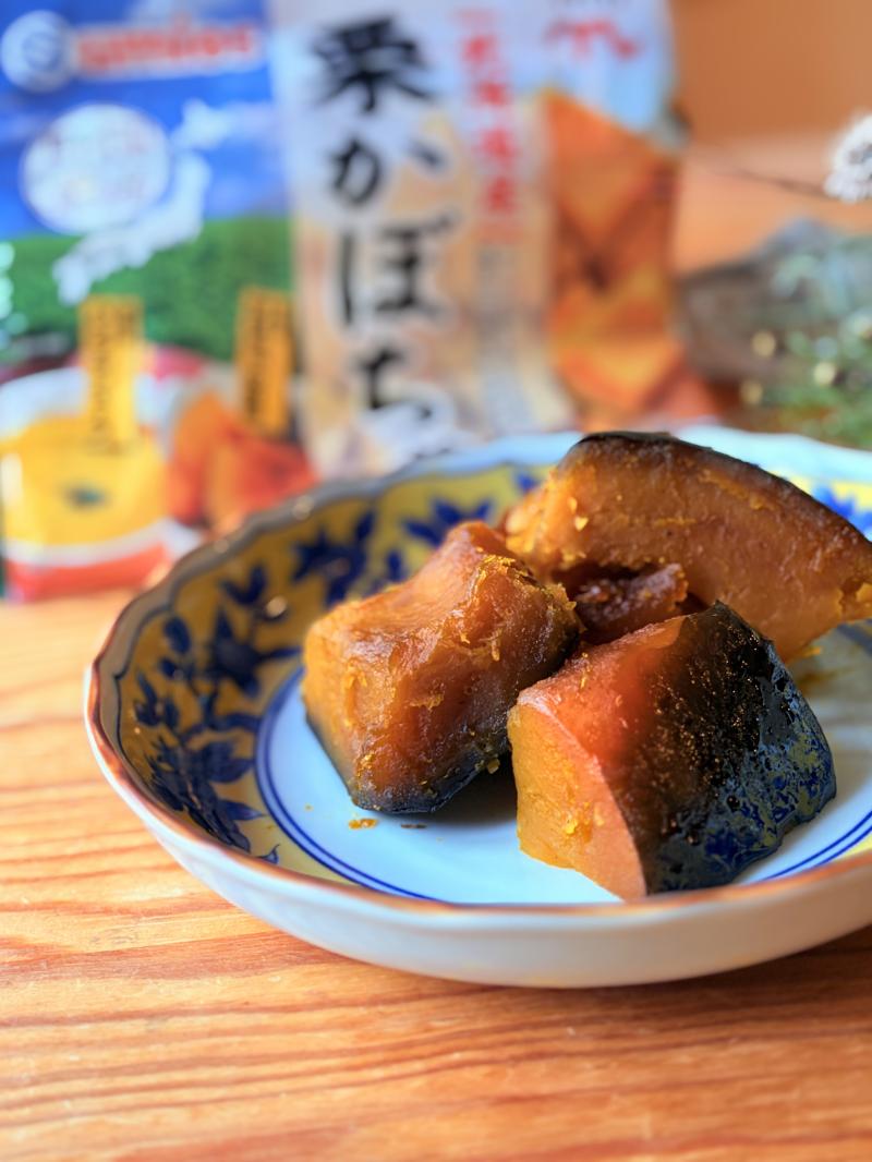 食材として使用した北海道産栗かぼちゃも一緒に写した炊飯器でかぼちゃの煮物