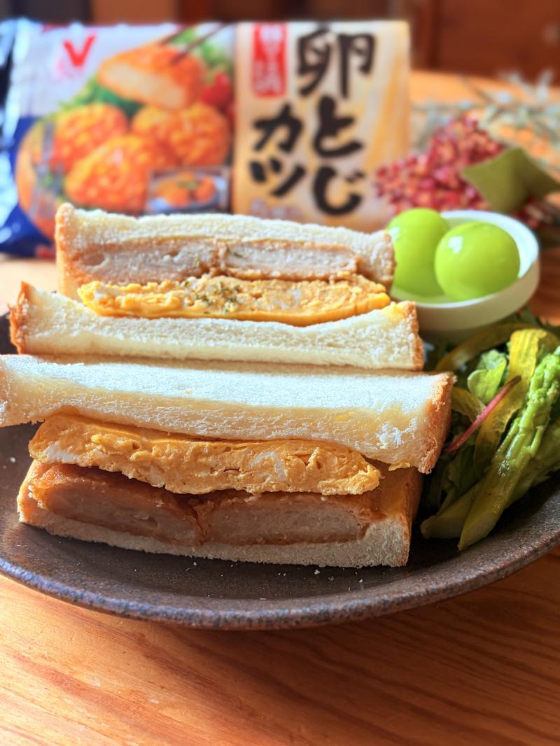 食材として使用した卵とじカツも一緒に写した卵かつサンド