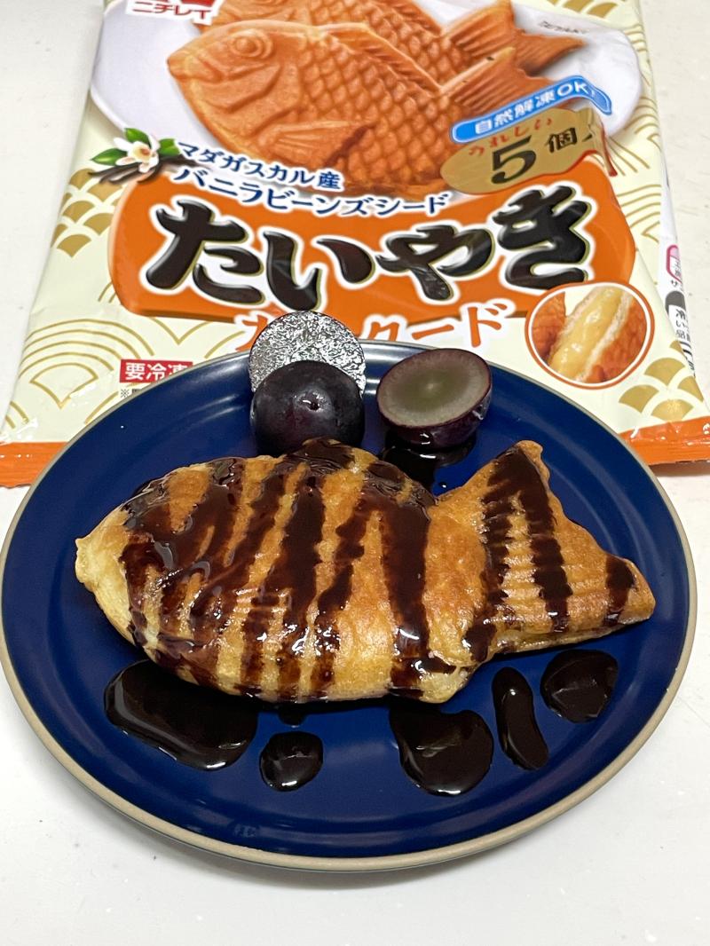 食材として使用したたいやき(カスタード)も一緒に写したたいやきカスタードのバター焼きチョコソース